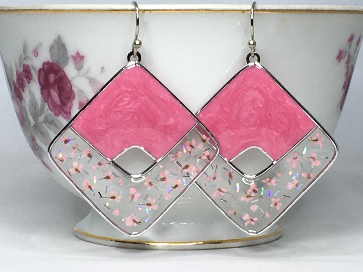 Frosted pink earrings with pink pressed flowers