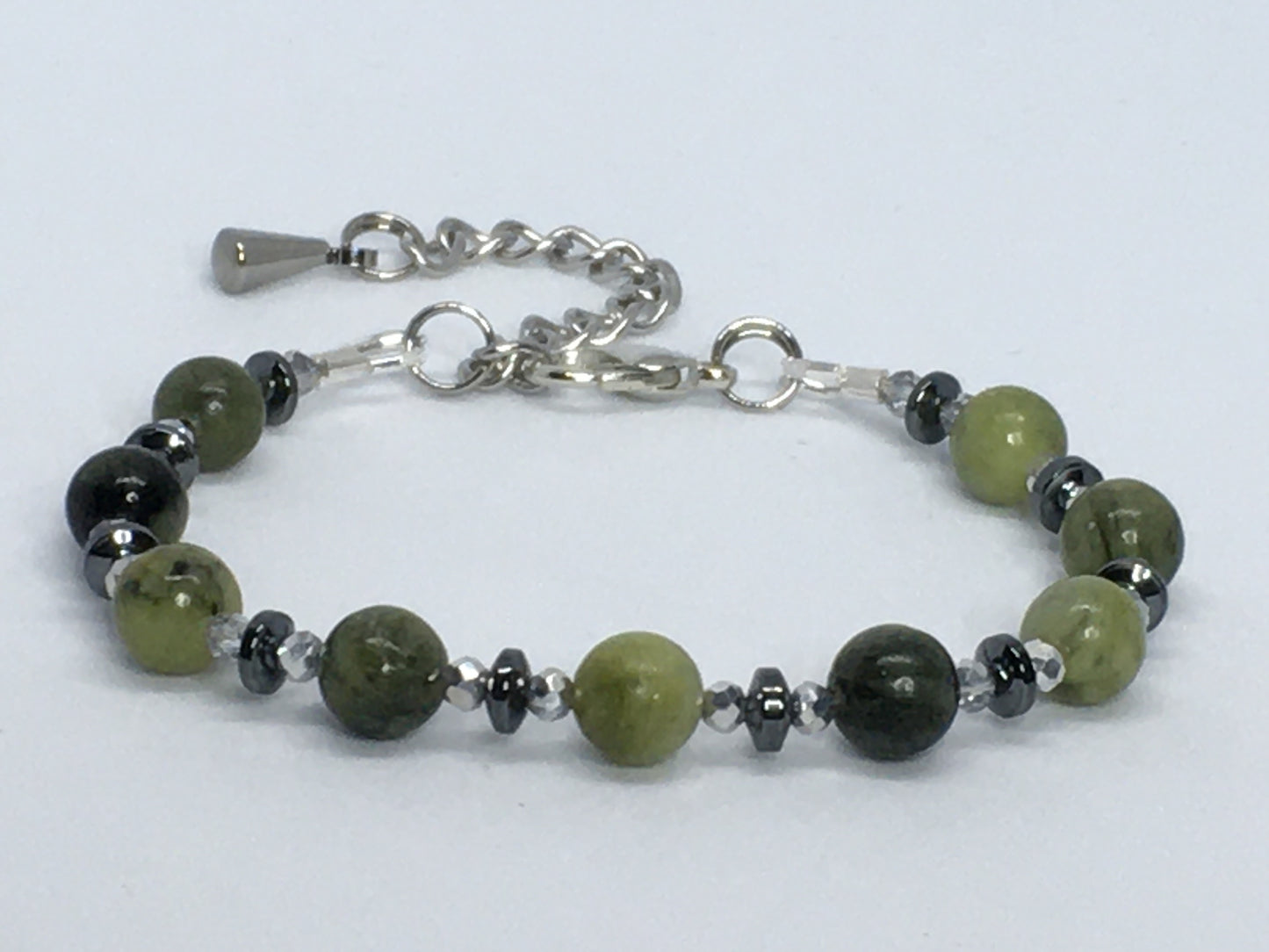 5.5" to 6" Green Serpentine Women's Bracelet