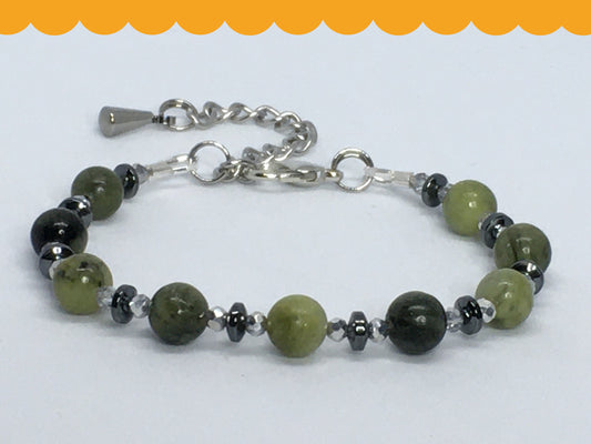 5.5" Green Serpentine Women's Bracelet