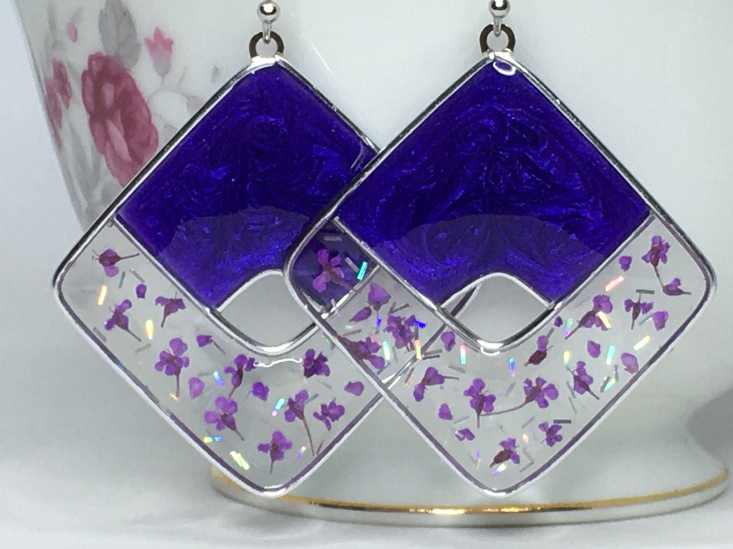 Frosted purple earrings with purple pressed flowers