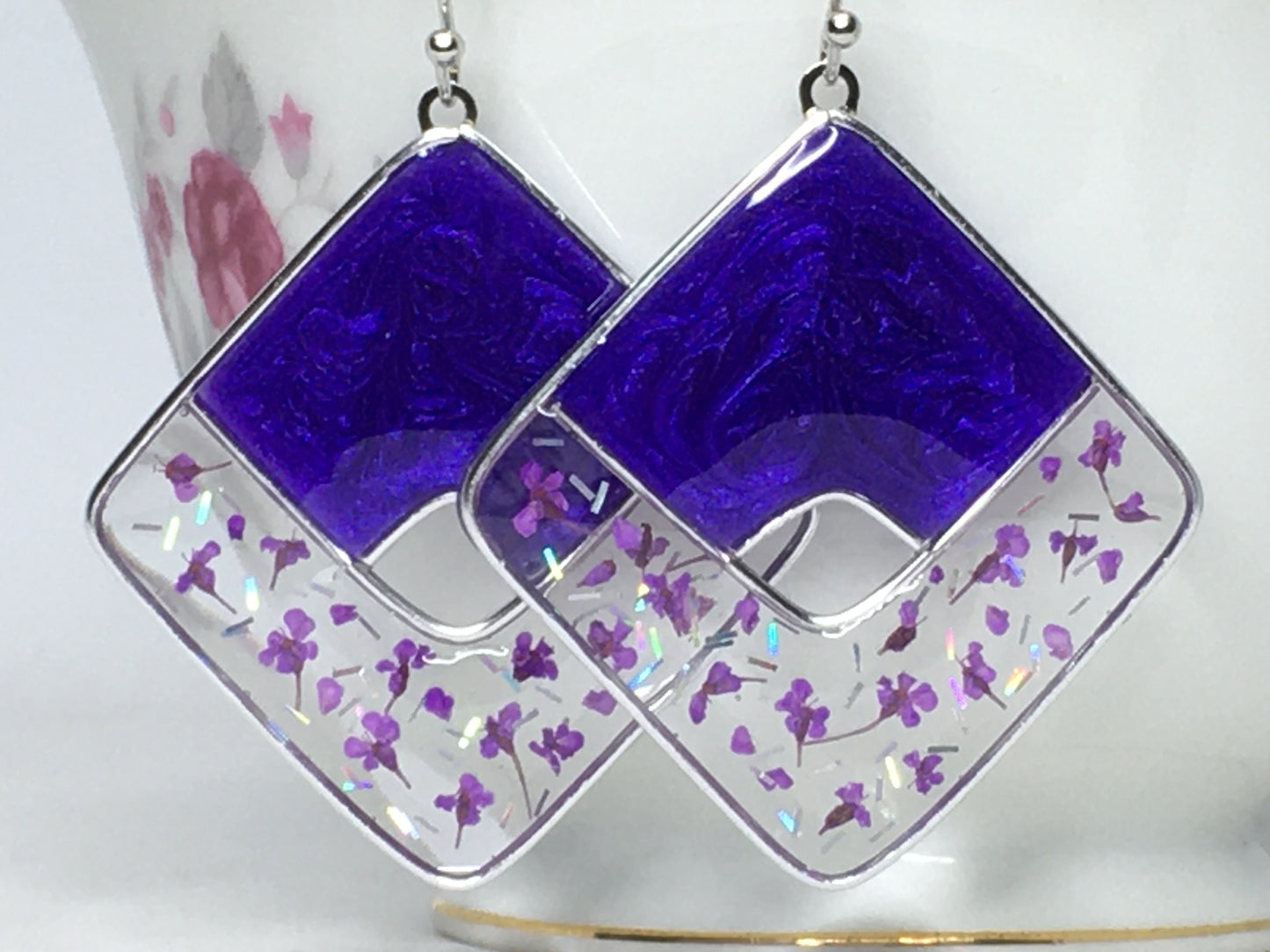 Frosted purple earrings with purple pressed flowers