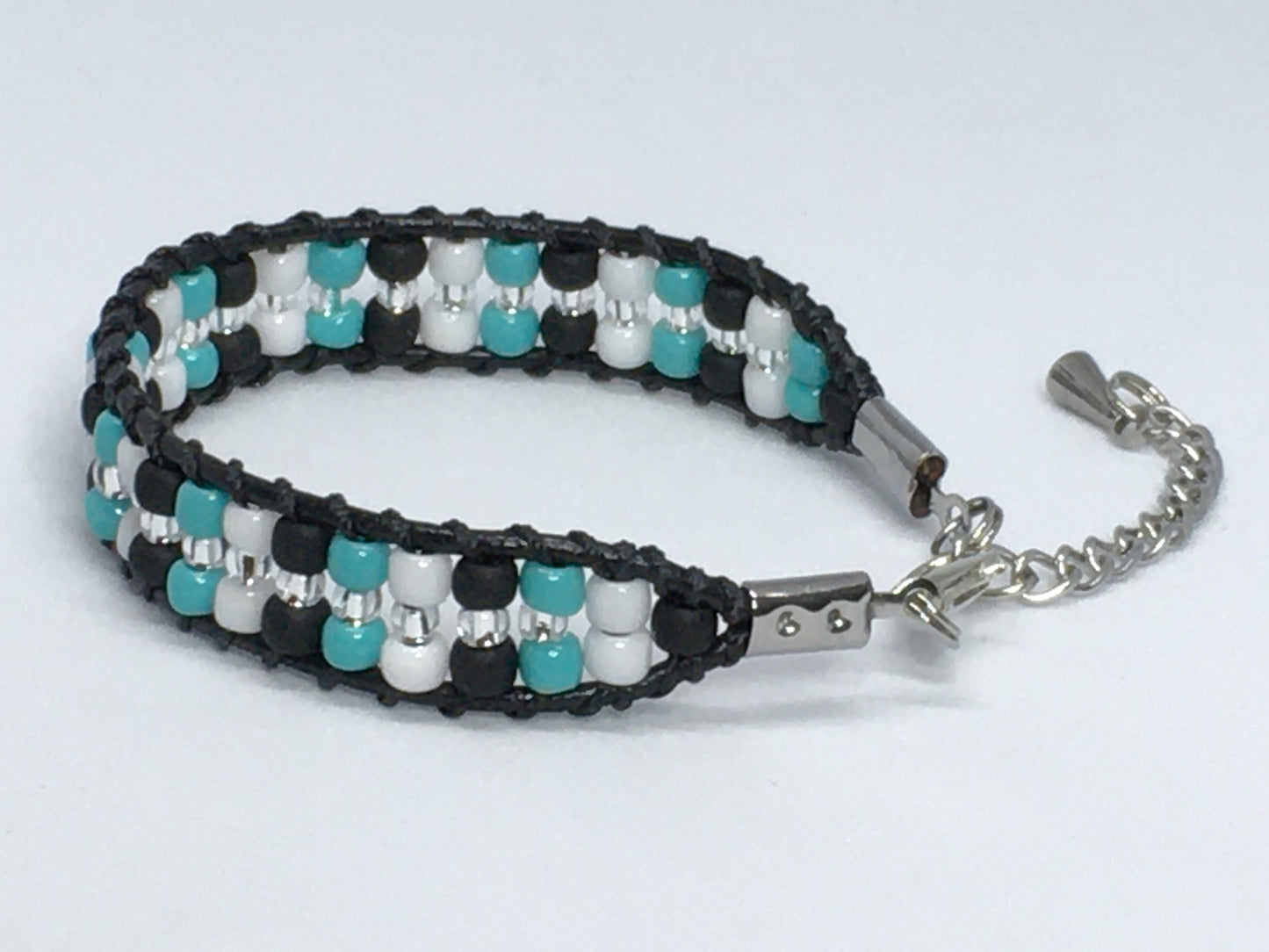 6" Bead and Leather Women's Bracelet