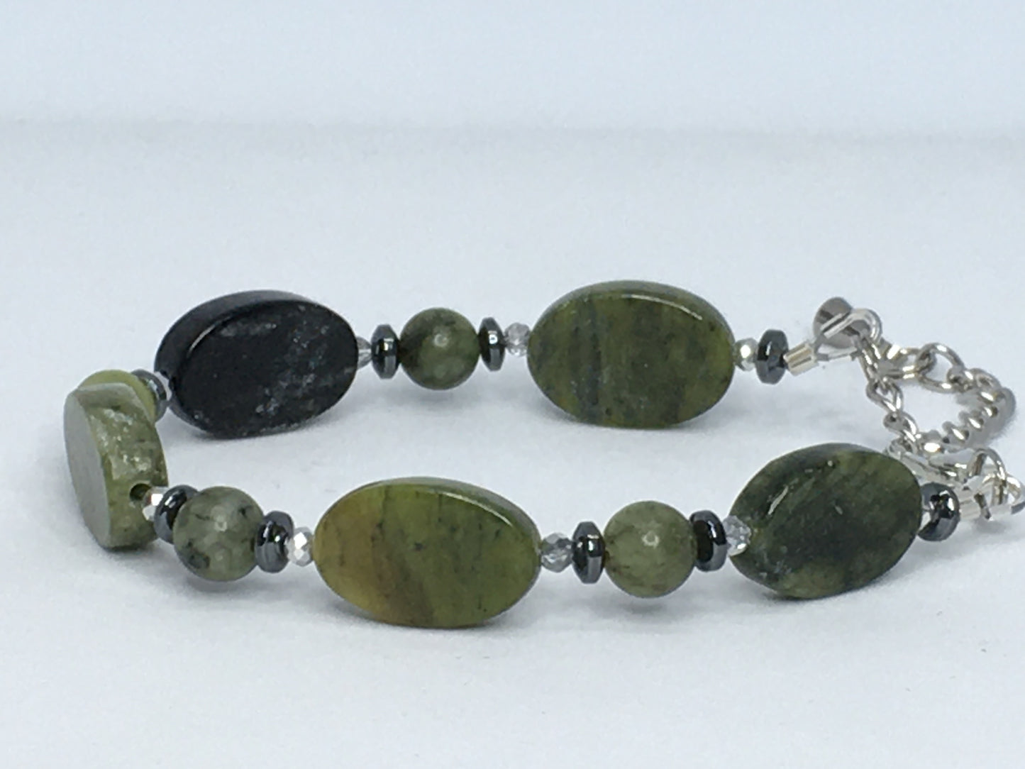 6.5" Green Serpentine Women's Bracelet