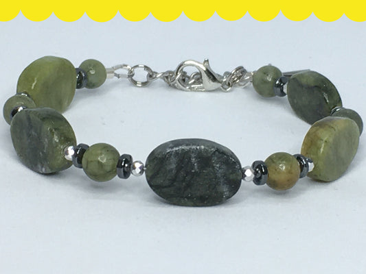 7" Green Serpentine Women's Bracelet