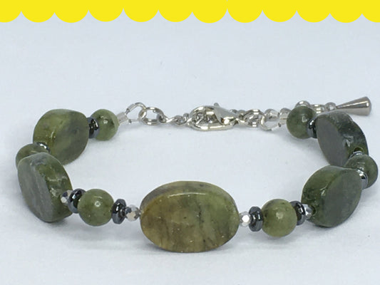 7" Green Serpentine Women's Bracelet