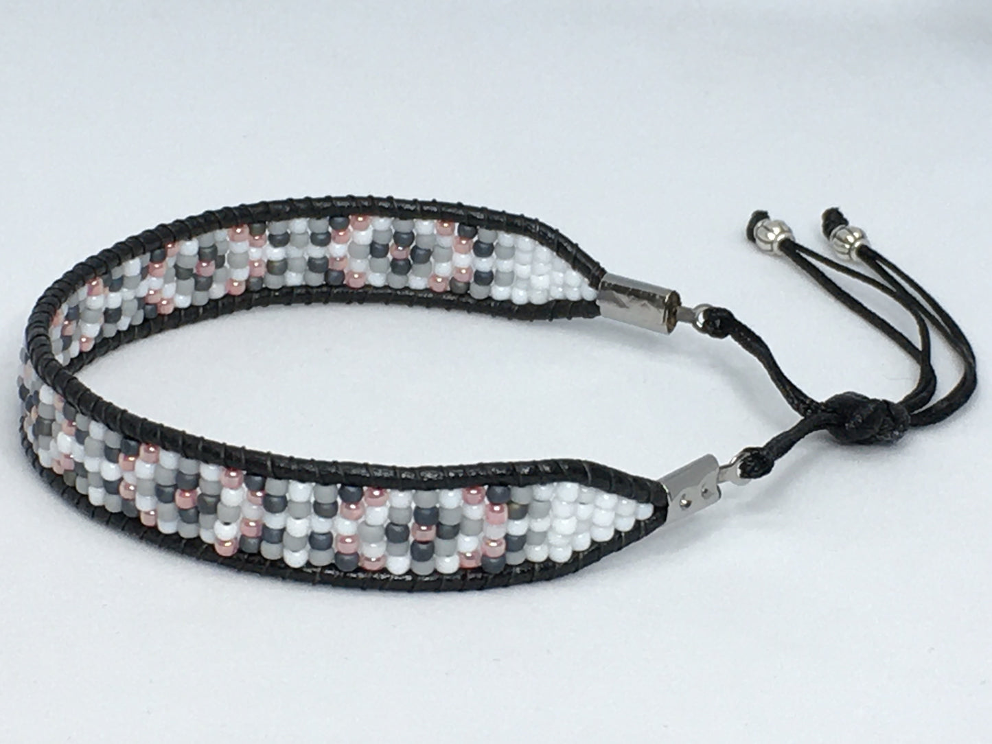 7" Bead and Leather Women's Bracelet