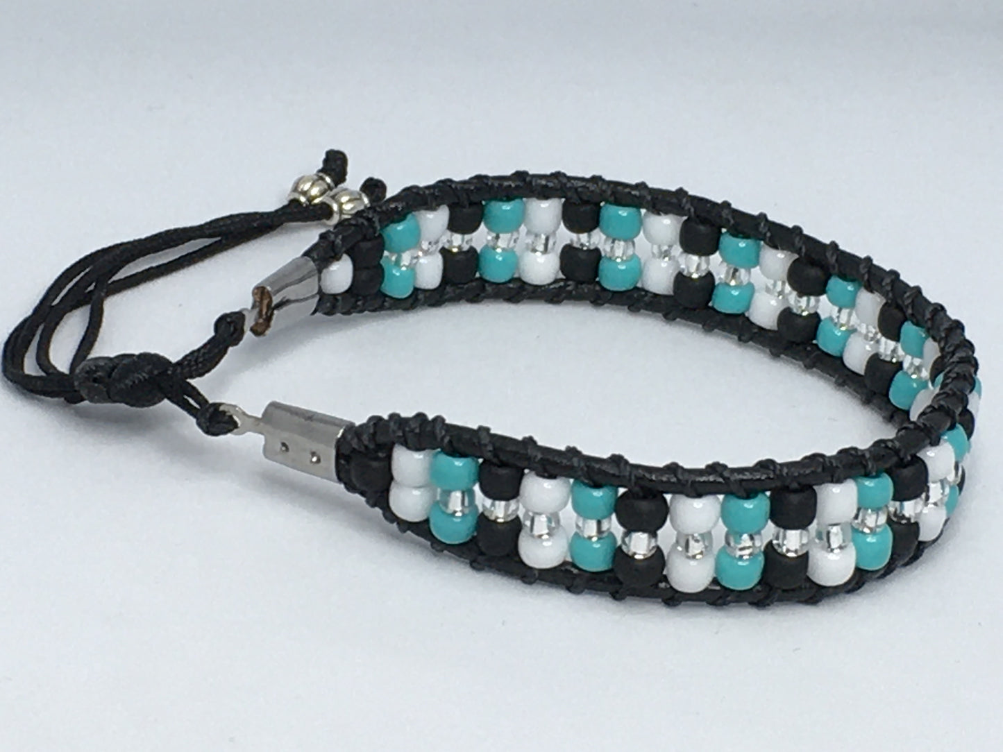 7" Bead and Leather Women's Bracelet